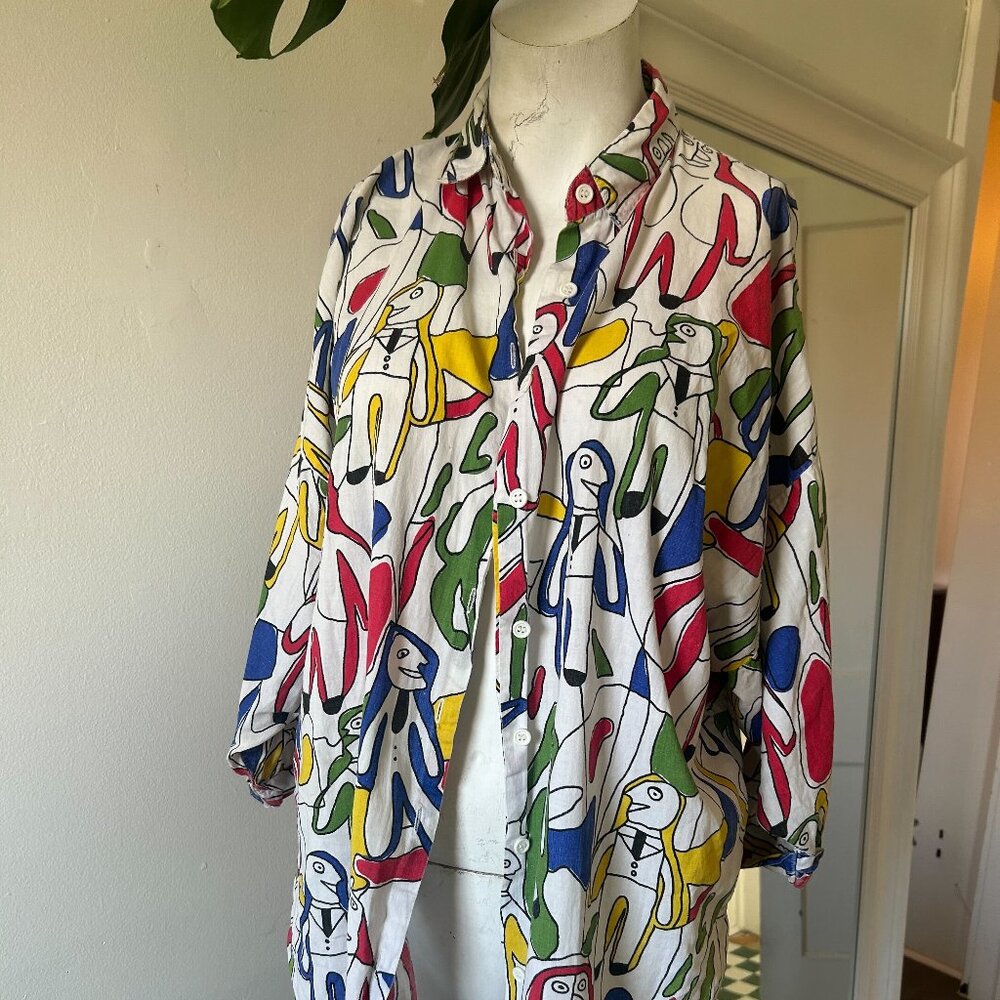 Vintage Collared Three-Quarter Length Button-Up – Men in Suits Print, Medium